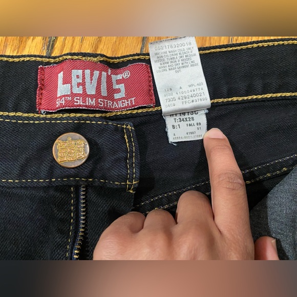 Vintage Levi’s: Repurposed, Red Tab jean shorts - Picture 5 of 8